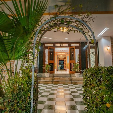 Hotel Ambavgarh Palace Udaipur Luaran gambar