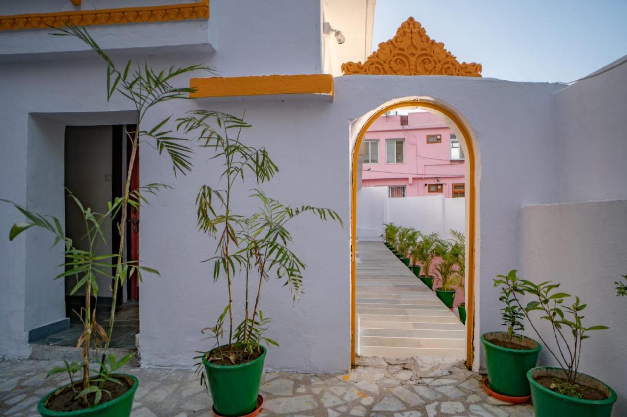 Hotel Ambavgarh Palace Udaipur Luaran gambar