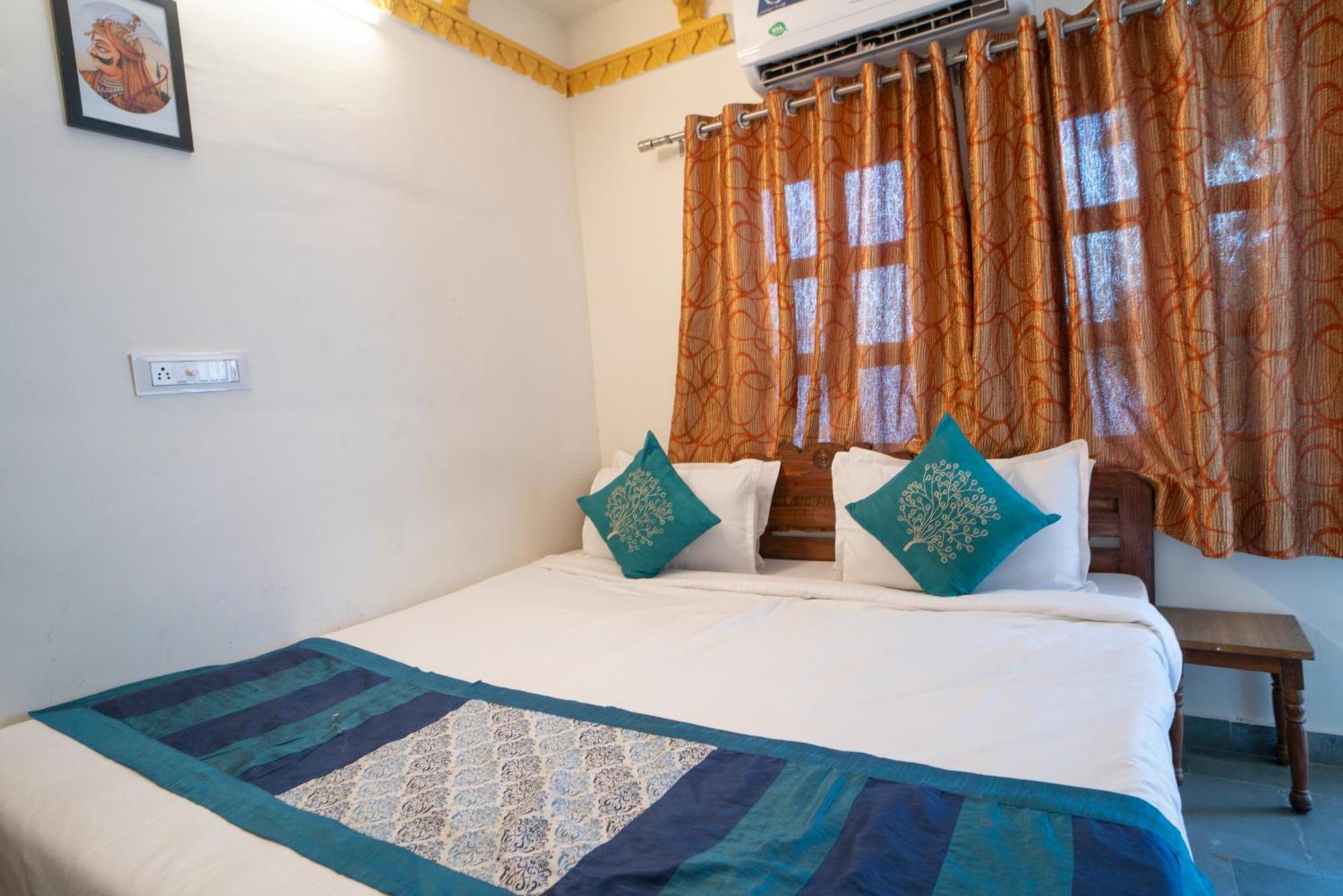 Hotel Ambavgarh Palace Udaipur Luaran gambar