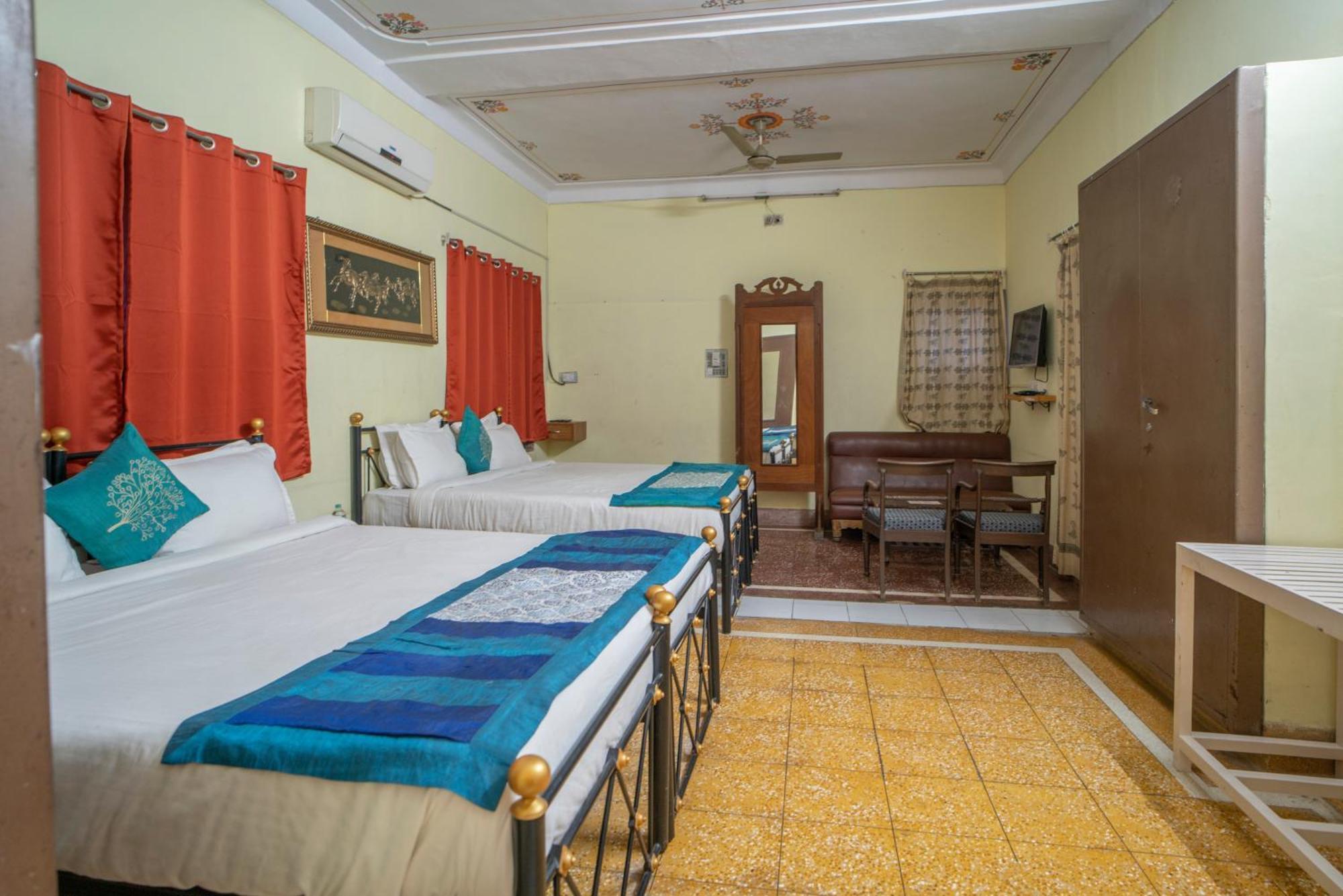 Hotel Ambavgarh Palace Udaipur Luaran gambar