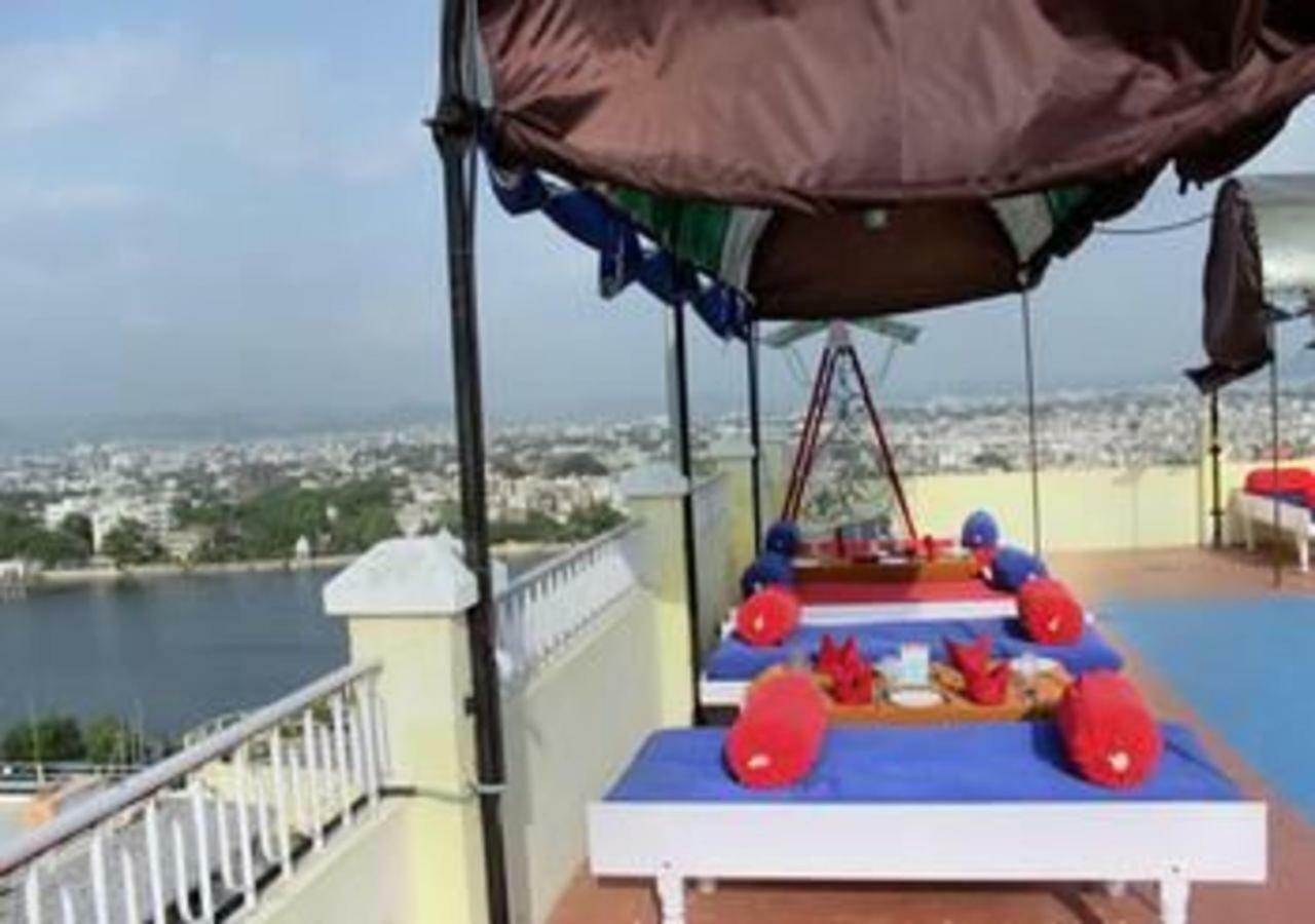 Hotel Ambavgarh Palace Udaipur Luaran gambar