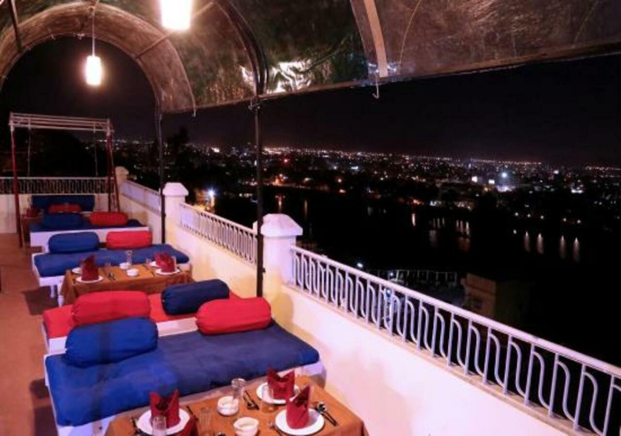 Hotel Ambavgarh Palace Udaipur Luaran gambar